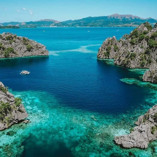 View of the turquoise ocean in the Philippines