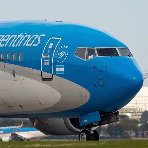 Picture of the front of an Aerolineas Argentinas aircraft