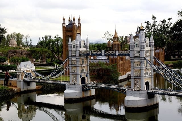 Miniature replica of London's Tower Bridge and the Houses of Parliament
