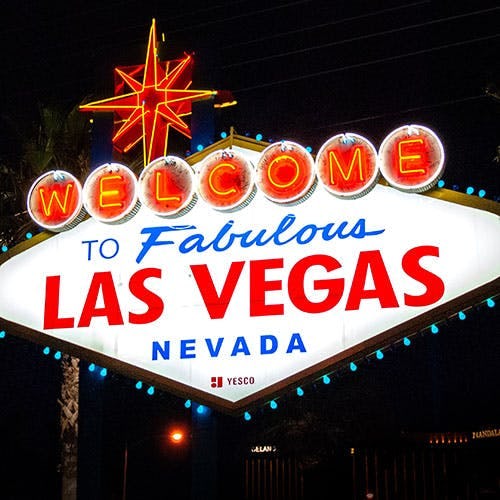 Las Vegas welcome sign at night